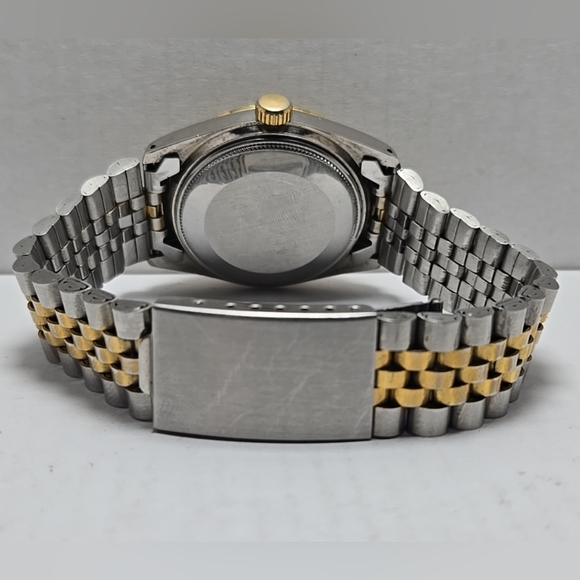 CVP Presidential Quartz Watch Men Two Tone Fluted Bezel Day Date New Battery - Picture 9 of 11